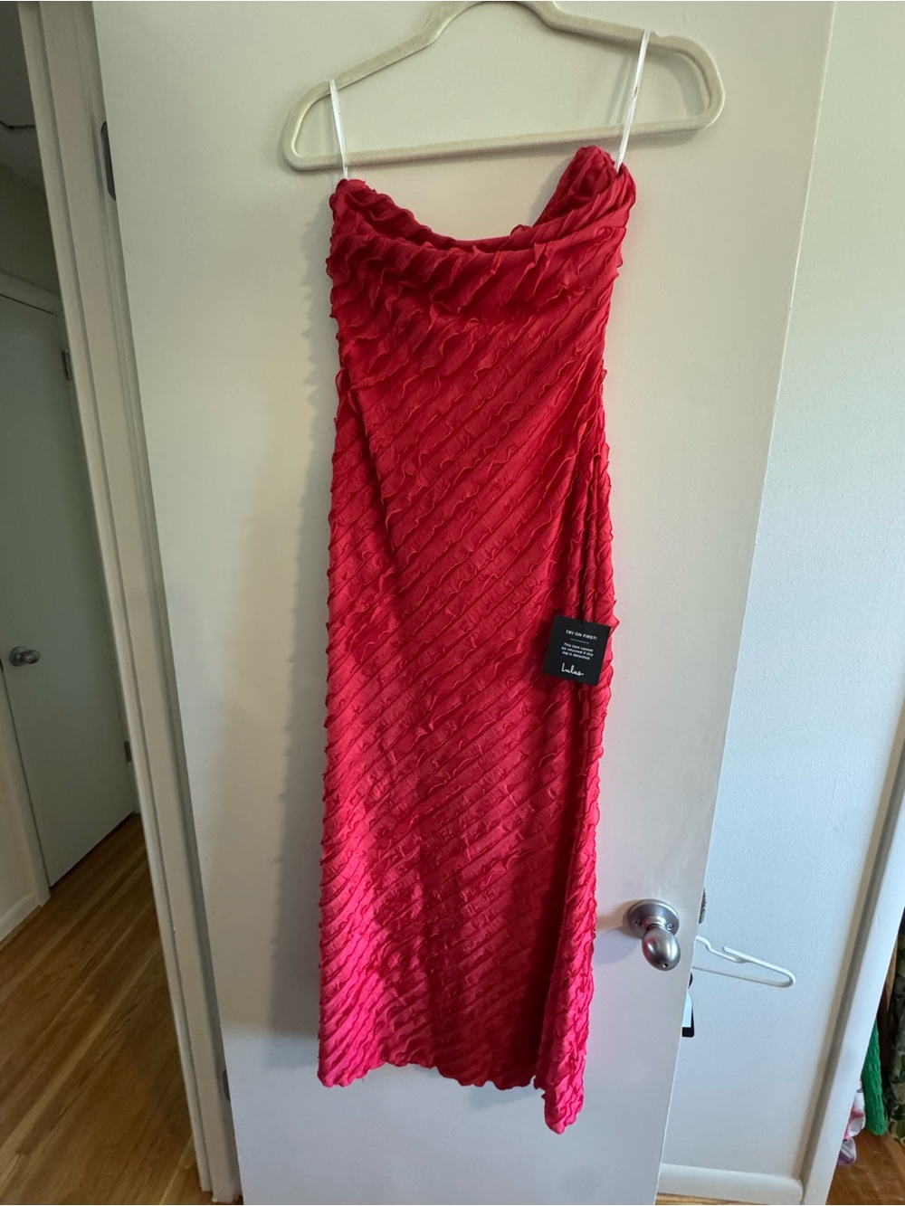 Lulus Faelyn Magenta Strapless Ruffled Midi Dress